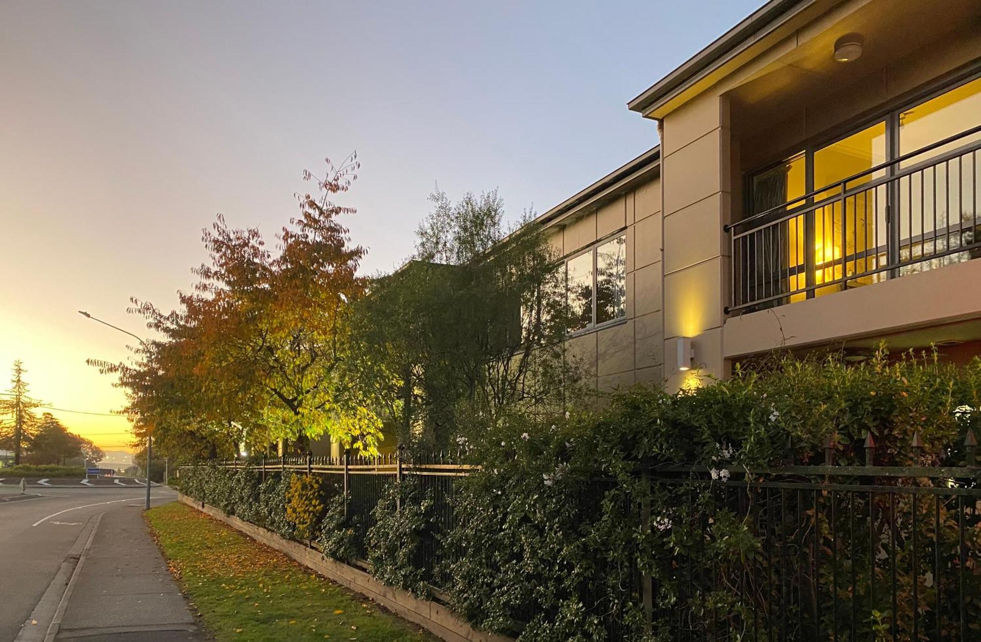 Saxton Motel 4*